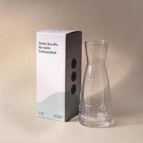 LIV Karaffe aus Glas | 500 ML | Hochwertige Karaffe aus Kristallgals | Langlebig & nachhaltig | Für deine Tagesportion Gelassenheit