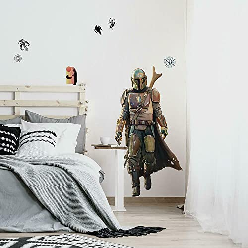 RoomMates Star Wars The Mandalorian Wandaufkleber zum Abziehen und Aufkleben, 58,7 cm, Braun/Rot/Grün 111,5 cm