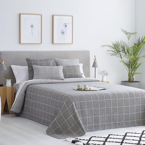 Naf Naf Wendbare und leichte Mehrzweck-Tagesdecke, Perlgrau, 230 x 270 cm (Bett mit 135/150 cm)