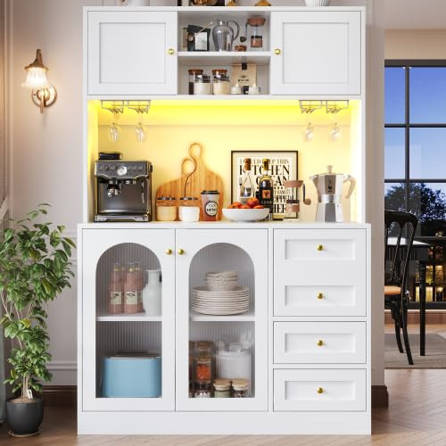 muenfly Seitenboard Küchenschrank mit LED-Licht & Getränkehaltern, 120x40x188cm, 4 Türen, Landhausstil, Weiß, MDF & Metall, Modernes Design, Viel Stauraum