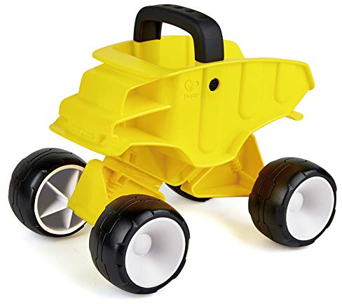 Hape Sandspielzeug Kipper mit Griff, Zieh und Schiebe Strandspielzeug für Kinder ab 12 Monaten