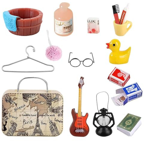 Miniatur Puppenhaus Zubehör,16 Stück Wichtel Zubehör, Miniatur Vintage Deko, Mini Koffer Deko, Mini-Badbällchen, Zahnbürsten, Kleiderständer, Miniatur-Gitarren, Pokerkarten für Puppenhaus Zubehör