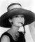 Schwarz-weiße Audrey-Wanddekoration Hepburn-Wandkunst-Poster Leinwanddruck Wohnzimmer-Schlafzimmer-Dekoration moderner nordischer Stil Heimdekoration Bild Malerei Kunstwerk, rahmenlos,40x50cm