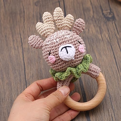YIEUR Gehäkelte Babyrassel,Grau Elch baby Häkeln Holz Greifling, Baby Sachen Beißring Geschenk zur Geburt Holzring, Holzspielzeug Handmade Junge und Mädchen (Elch-grau)