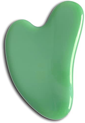 Gua Sha Pierre de Jade verte en Forme de Coeur - Outil de massage pour le visage, les yeux, le cou et le corps