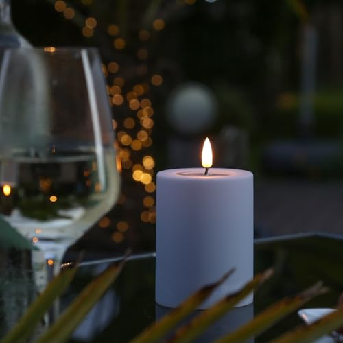 MARELIDA LED Kerze Outdoor DELUXE Homeart mit realistischer 3D Flamme Stumpenkerze Kunststoff für Innen/Außen blau (D: 7,5cm - H: 10cm)