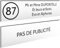 DECOHO - Plaque Boite aux Lettres Personnalisable - Lot de 2 plaques adhésives PMMA - Blanc Lettres Noires, Stop pub Inclus - 100x25 mm, Blanc