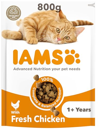 IAMS Adult Complete Dry Cat Food Chicken 800g - Supports Strong Immune System