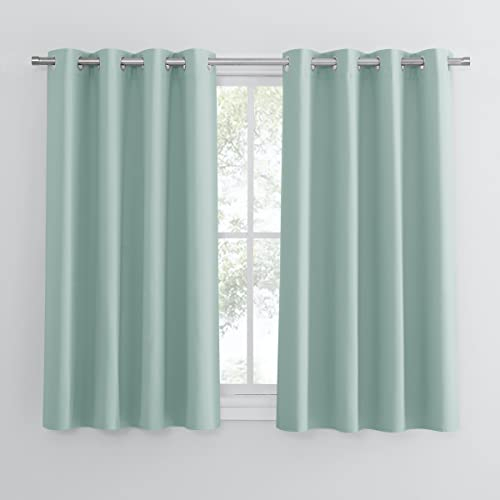 PONY DANCE Vorhang Grün Blickdicht Gardienen 2-Set H 145 x B 140 cm Verdunklungsvorhänge Kurz für Schlafzimmer/Wohnzimmer Thermogardinen Hitzeschutz Ösenvorhang Sommergrün