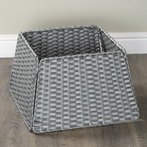 47cm x 46cm Samuel Alexander Foldable Faux Rattan Christmas Tree Skirt in Grey