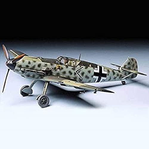 Tamiya 300061050 - Modellino aereo tedesco della seconda guerra mondiale Messerschmitt Bf109 E3, scala 1:48