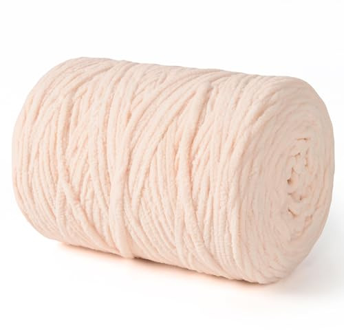 NOTIONSLAND Chenille Wolle zum häkeln, 1 Knäuel 300 g, Hellbeige | Dicke Flauschige Weich Chenille Garn, Perfekt zum Weben von Schals, Mützen, Decken, Zierkissen