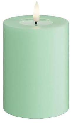 ReWu LED Kerze Deluxe Homeart, Indoor LED-Kerze mit realistischer Flamme auf einem Echtwachsspiegel, warmweißes Licht - Mint Minze 7,5 x 10 cm