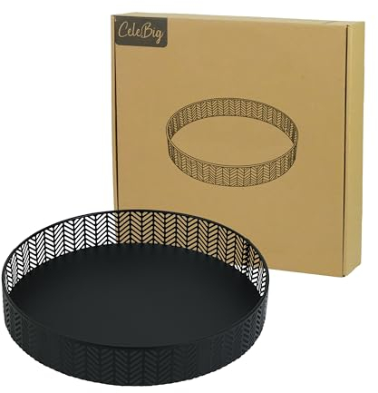 CeleBig® Deko Tablett Rund ø30cm mit Muster | Dekoteller und Dekotablett aus Metall Schwarz | Serviertablett Schwarz | Tischdeko | Adventskranzhalter | Halter für Kerzen | Zeitloses Design | Geschenk