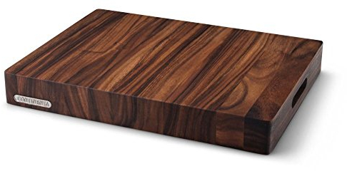 Continenta - Tabla de cocina para cortar - Hecha con madera de acacia, superficie tratada con aceite, madera maciza y emblema de metal.