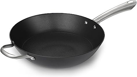 BLACK+DECKER, Wok 30 cm double poignée, Fonte d'acier, revêtement anti adhérent sans pfoa intérieur nid d'abeille, Poignée en acier rivetet, Tous feux dont induction