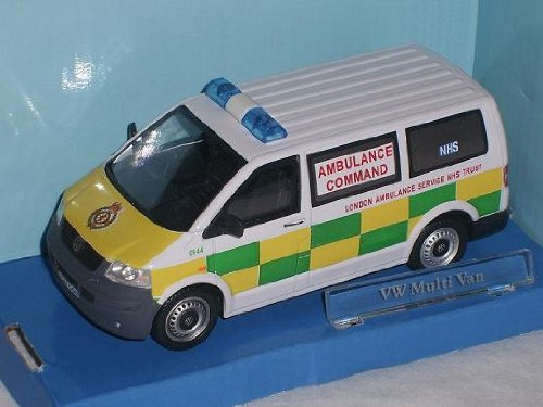 CARARAMA Volkwagen T5 T 5 London Ambulanz Ambulance 1/43 Modellauto Modell Auto