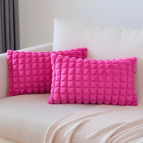 Soleebee Lot de 2 housses de coussin décoratives en velours - Fourrure synthétique douce - Texture plaid - Pour canapé, chambre à coucher - Décoration d'intérieur - 30 x 50 cm - Rose rouge
