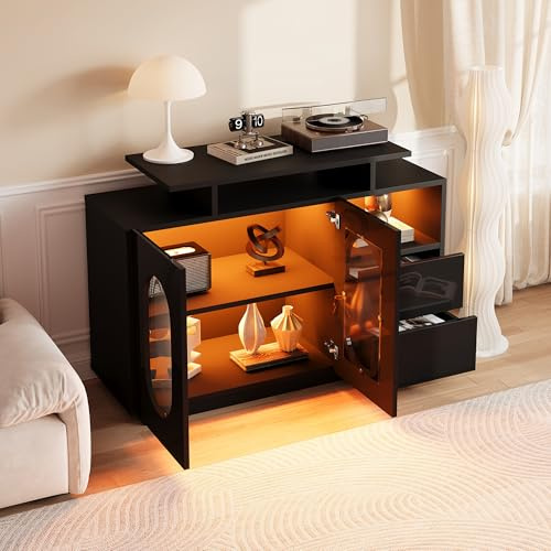 MURUL Elegantes Schwarz LED-Sideboard mit ovalen Glastüren und Hochglanzfront – vereint modernes Design mit praktischem Stauraum. Ideal als Vitrine, Anrichte oder Minibar für stilvolle Wohnräume