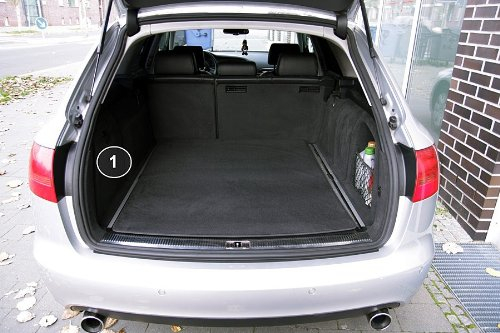 tuning-art 2803 Kofferraummatte passend für Audi A6 4F C6 Avant 3-teilig mit Ladekantenschutz