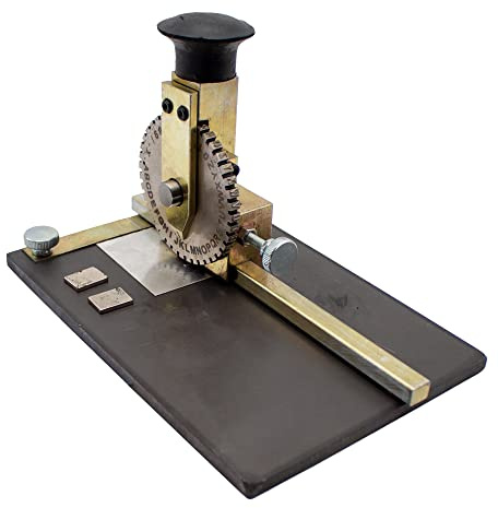 Toplionace Manuelle Metall Deboss Prägemaschine, DIY Metall Prägemaschine, Erkennungsmarken Metallplatten Markierung Prägen Buchstaben Druckwerkzeug (4mm）