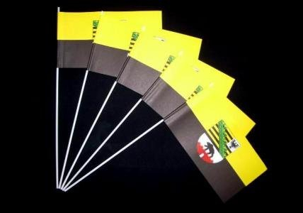 Everflag Papierfähnchen: Sachsen-Anhalt mit Wappen 1000er Packung