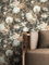 NEWROOM Tapete Braun Vliestapete Blumen - Blumentapete Floral Weiß Schwarz Rosen Pfingstrosen Rosentapete Romantisch Vintage Klassisch inkl. Tapezier-Ratgeber