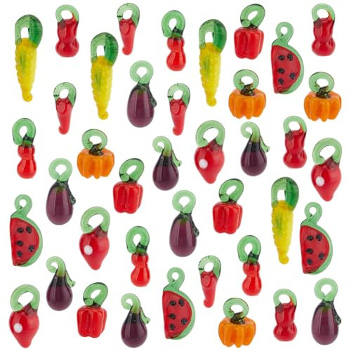 PH PandaHall 70pcs 10 Styles Perles de Verre Lampwork Fruits Légumes Pendentifs de D'Aubergine de Poivre 3D Breloque de Citrouille de Fraise pour Bracelets Boucles D'Oreilles Fabrication de Bijoux
