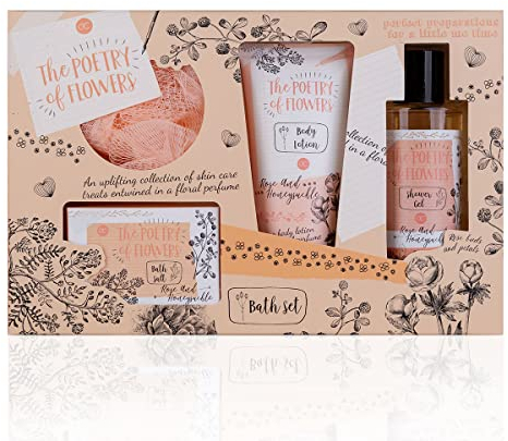 accentra - Geschenkset Frauen POETRY OF FLOWERS 4-teilig - Badeset Geschenk mit Bodylotion, Badesalz, Duschgel & Netzschwamm – Wellness Set für Frauen & Mädchen zum Geburtstag & Valentinstag