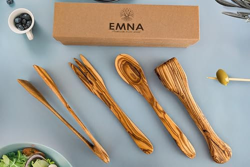 EMNA Idée cadeau en bois d'olivier - Cadeau pour homme - Fête des pères - Ensemble de 4 pièces pour barbecue et cuisine - 2 pinces à barbecue + cuillère à salade + fourchette - Bois - Cadeau durable