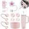 ROMANVIC Stanley Cup Zubehör,Stanley Cup Accessories,enthält 4 auslaufsichere Silikonstopfen,4 Strohhalm Abdeckung, 1 Bottom Protector Silicone Boot für Stanley Cup 1,2 l- und 850 ml-Becher (Rose)