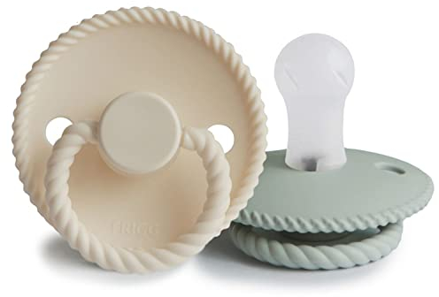 FRIGG Rope Confezione da 2 ciucci | Ciuccio in silicone | Senza BPA | Prodotto in Danimarca | Tettarella simmetrica a ciliegia | (Cream/Sage, Taglia 1 (0-6 Mesi))