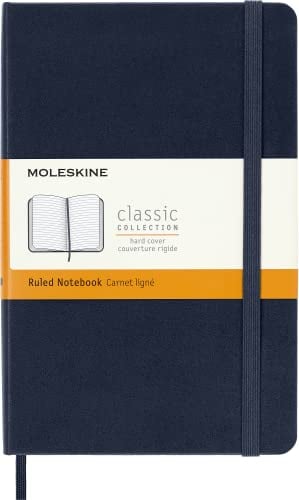 Moleskine Klassisches Notizbuch, Liniertes Notizbuch, Hardcover und Elastischer Verschluss, Medium Format 11,5 x 18 cm, Saphirblau, 208 Seiten