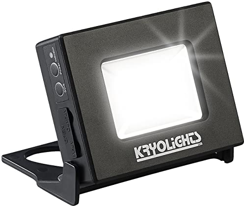 KryoLights Akku Strahler: 2in1-LED-Fluter und Powerbank, Solar-Panel, 10-Watt-COB-LED, 400 Lumen (Solar-Powerbank wasserdicht, Fluter Taschenlampe, Tischlampe Batterie)