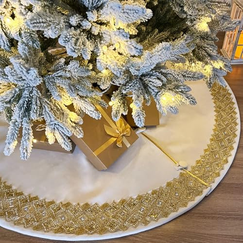 Starry Dynamo Falda veneciana para árbol de Navidad de terciopelo dorado de 72 pulgadas con borde adornado dorado, acolchado de espuma, cierre de botón, marfil