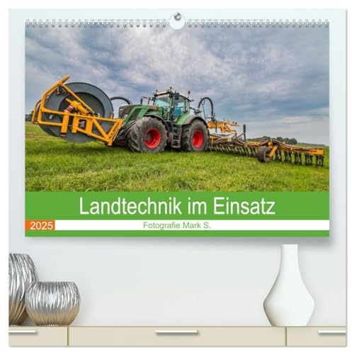 Landtechnik im Einsatz (hochwertiger Premium Wandkalender 2025 DIN A2 quer), Kunstdruck in Hochglanz