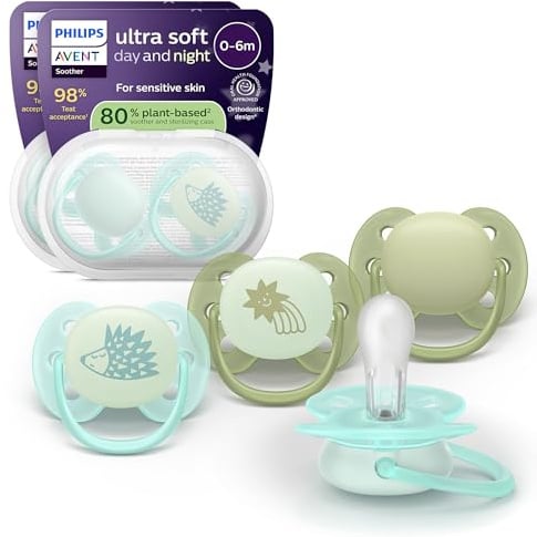 Philips Avent Ultra Soft Day & Night Soothers - Orthodontic Design, for Babies 0-6 Months, Glow in the Dark, Symmetrical Silicone Teat, BPA-Free, Sterilising Cases, 4 Pack, SCF094/09