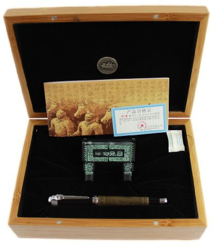 Gullor Deluxe Jinhao Fountain Pen Bronze 3D Carved with Nice Bamboo Gift Box and Black Metal Tripod
