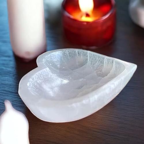 Selenite Bowl Heart Shape 10cm Natural Crystal Charging Bowl White Ritual Meditation Healing Spiritual Energy Dish Crystals Holder Tray Home Decor or Gifts