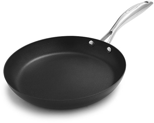 SCANPAN Pro IQ Pfanne 24 cm | Pfanne für Induktion, Ceran- & Gasherde | Stratanium Antihaftbeschichtung | Backofenfest, Einfache Reinigung, Hergestellt in Dänemark | Dänische Qualität