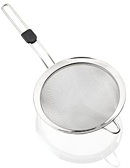 Leifheit Küchensieb Ø 20 cm ProLine-Serie, feinmaschiges Nudelsieb aus hochwertigem Edelstahl, Sieb mit praktischer Aufhängeöse und Griff mit Daumenmulde, Haushaltssieb, silber