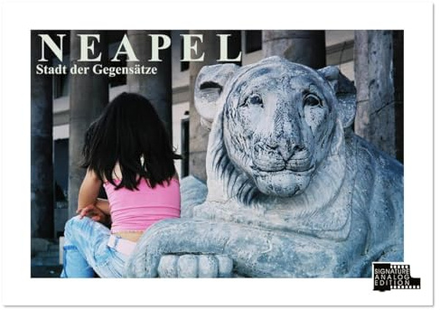 Neapel - Stadt der Gegensätze (Tischkalender 2026 DIN A5 quer), CALVENDO Monatskalender: Analoge Fotografie. Eine Burg am Hafen, enge Gassen, grüne ... Sicht auf den Golf: Neapel! (CALVENDO Orte)