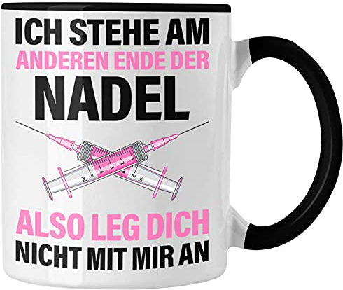 Trendation - Krankenschwester Tasse Geschenk Propofol Spritze Geschenk Krankenschwestern Kaffeetasse Ärtzin Arzthelferin (Schwarz)