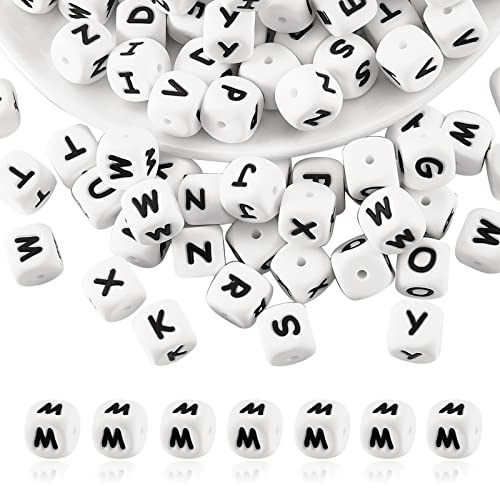 BEEFLYING Weiß Buchstabenperlen Silikonperlen Buchstaben Perlen M, 20 StüCk | Würfel Alphabet Lose Perlen 12x12x12 mm, 2 mm Lochabstandshalter, für Freundschaftsarmbänder Armbänder Schlüsselanhänger