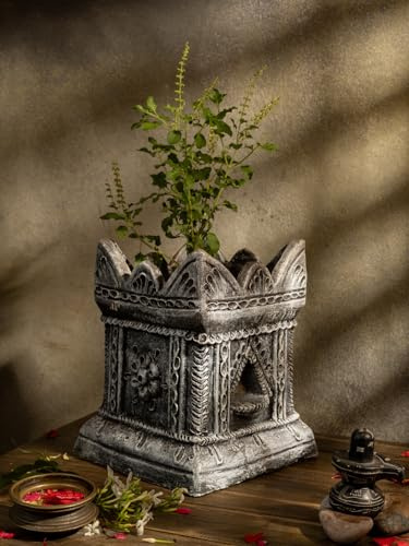 Village Decor Handgefertigter Terrakotta-Tontopf für Gartenarbeit / Brindavan Tulsi, Basilikum-Pflanze, Schwarz (B-H – 22,9–25,4 cm)