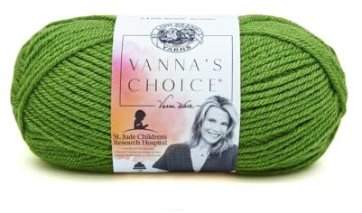 Lion Brand Yarn Vanna's Choice, Aran Weight Yarn for Knitting, Crochet, and Crafts, Kelly Green, 1 Pack