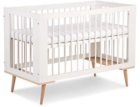 KMbaby Babybett 3-Stufen Höhenverstellbares Gestell Zeitlose Herausnehmbare Auflagen für Neugeborene Kleinkinder Kinder Sophie 120x60 cm Weiß Mit Matratze