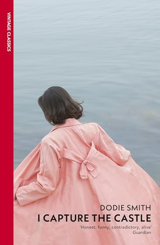 I Capture The Castle: A beautiful coming-of-age novel about first love