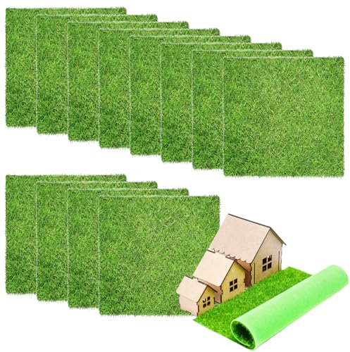 GBKDQQ 12 Stück Kunstrasen Teppich 15x15cm, Miniaturgarten Dekoration Kunstmoos für DIY Basteln, Mikrolandschaft Puppenhaus Deko, Innen & Außenbereich