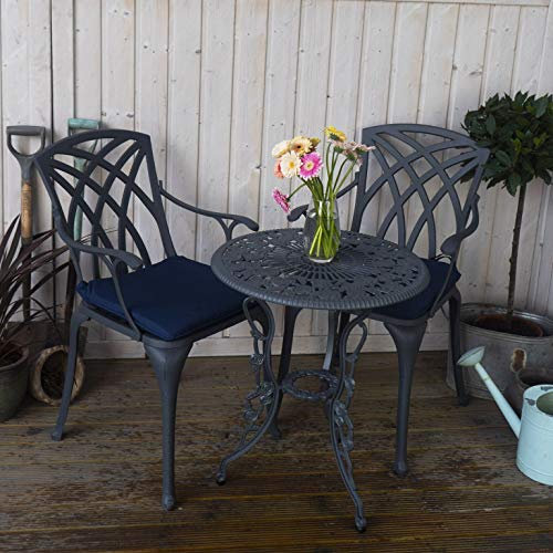 Lazy Susan London Rose Bistrotisch, rund, 60 cm, 2-Sitzer, wartungsfrei, stabil, wetterfest, Sandguss-Aluminium, Schiefer, April Stühle, Blaue Kissen